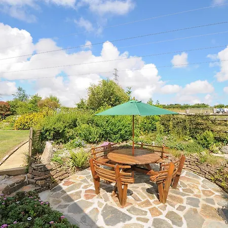 Higher Trefullock Farm Holiday home
